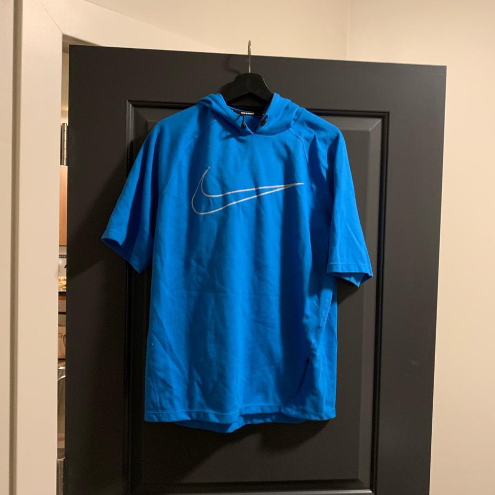 Short sleeve running/fitness hoodie